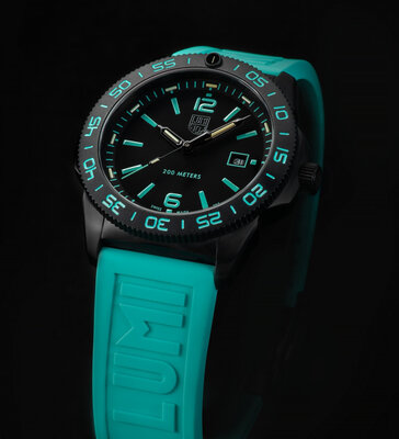 Luminox Sea XS.3124.N.SET Pacific Diver (+ náhradní řemínek) Limited Edition 777pcs