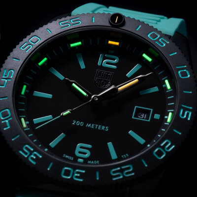Luminox Sea XS.3124.N.SET Pacific Diver (+ náhradní řemínek) Limited Edition 777pcs