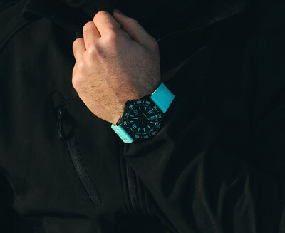 Luminox Sea XS.3124.N.SET Pacific Diver (+ náhradní řemínek) Limited Edition 777pcs