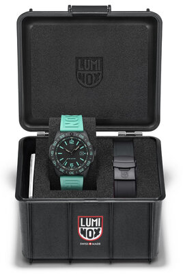 Luminox Sea XS.3124.N.SET Pacific Diver (+ náhradní řemínek) Limited Edition 777pcs
