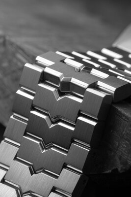 Prim Orlík 42 Meteorit Manufacture Automatic 95-111-557-00-1 Limited Edition 50pcs "Modrá planeta"