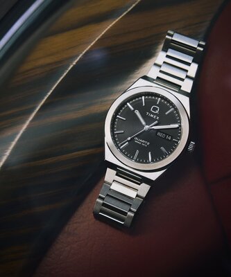 Timex Q Reissue TW2Y25000UK