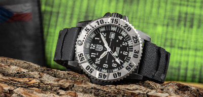 Luminox CZECH-SPEC XL.3351.CM.N.SET Limited Edition 150pcs (+ náhradní řemínek)