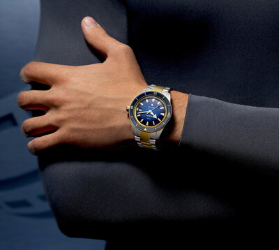 Rado Captain Cook Automatic R32138208 European Cricket Special Edition (+ 2 náhradní řemínky)