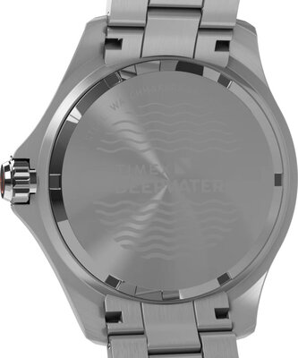 Timex Deepwater TW2W82000UK