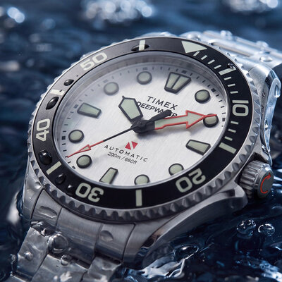 Timex Deepwater TW3A01600UK