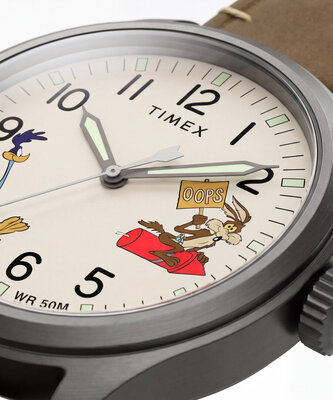 Timex Expedition Scout x Looney Tunes Wile E. Coyote & Road Runner TW2Y99400QY