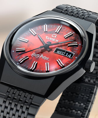 Timex Q Timex Reissue Falcon Eye x Harry Potter The Sorcerer's Stone TW2Y99700QY